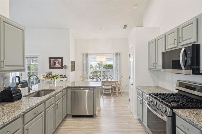 Image No.10-Propriété de 3 chambres à vendre à Clermont