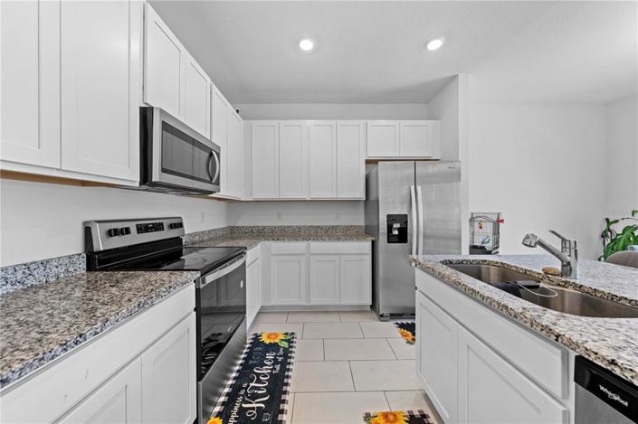 Image No.12-4 Bed Property for sale