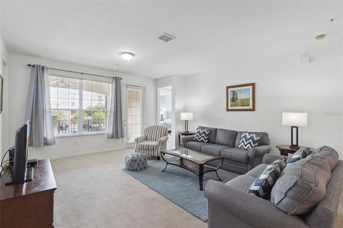 Image No.9-Propriété de 2 chambres à vendre à Orlando