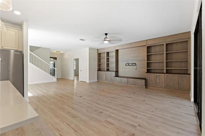 Image No.15-6 Bed Property for sale