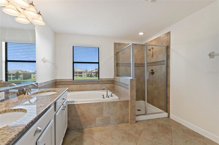 Image No.30-6 Bed Property for sale