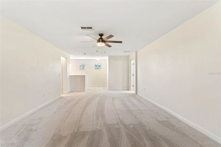 Image No.34-6 Bed Property for sale