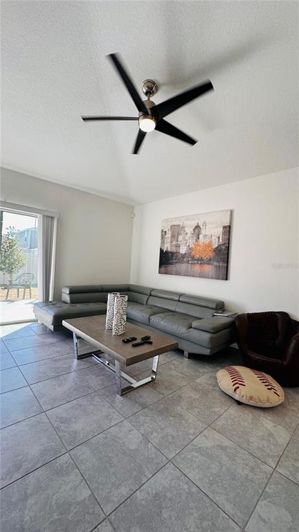 Image No.7-Propriété de 3 chambres à vendre à Kissimmee