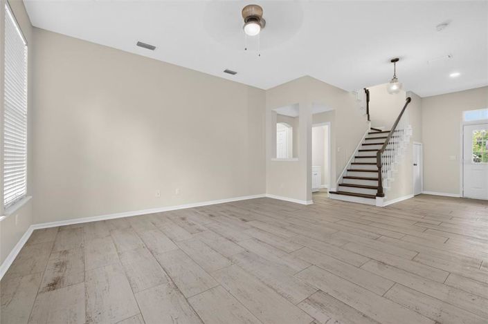 Image No.14-3 Bed Property for sale