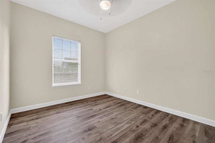 Image No.23-3 Bed Property for sale