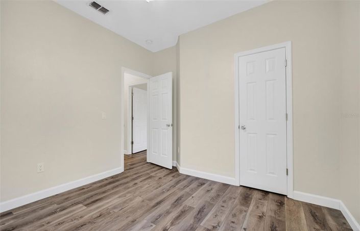 Image No.29-3 Bed Property for sale