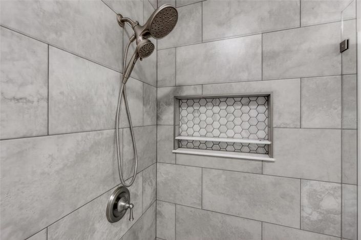 Image No.38-3 Bed Property for sale