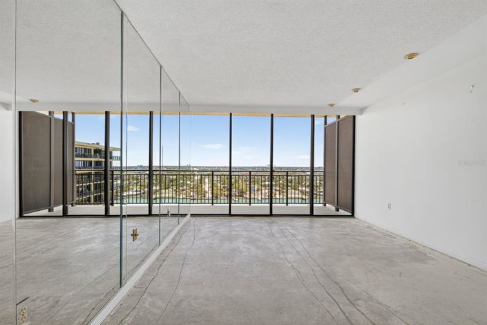 Image No.23-3 Bed Property for sale