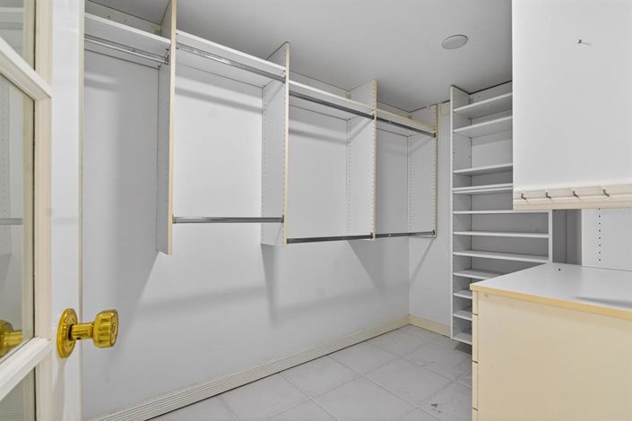 Image No.31-3 Bed Property for sale