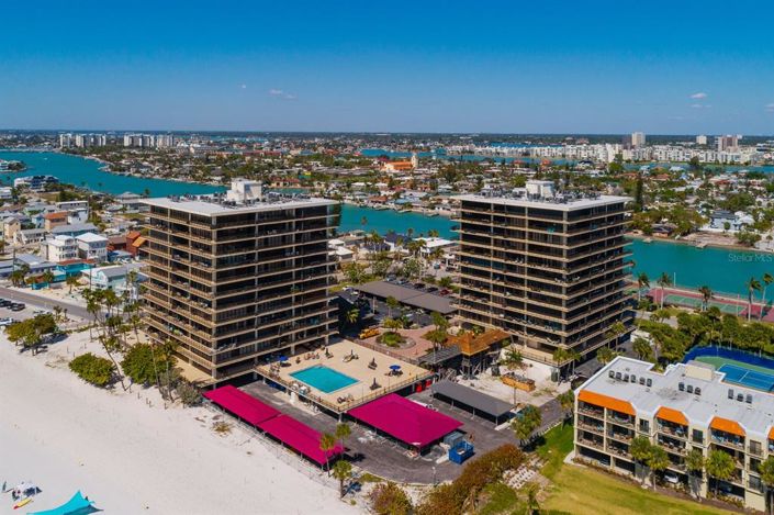 Image No.43-3 Bed Property for sale