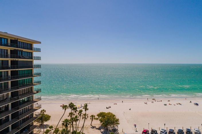 Image No.44-3 Bed Property for sale