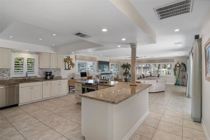 Image No.18-3 Bed Property for sale