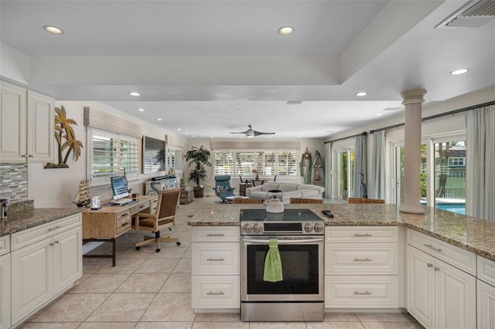 Image No.19-Propriété de 3 chambres à vendre à St. Petersburg