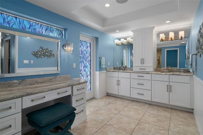 Image No.29-3 Bed Property for sale