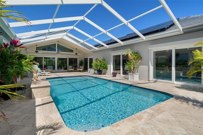 Image No.42-3 Bed Property for sale