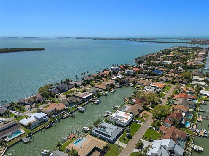 Image No.50-Propriété de 3 chambres à vendre à St. Petersburg