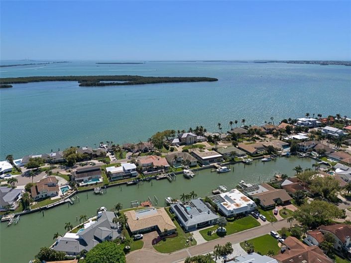 Image No.51-Propriété de 3 chambres à vendre à St. Petersburg