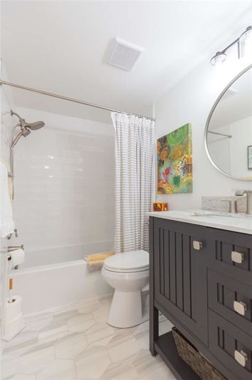 Image No.28-2 Bed Property for sale