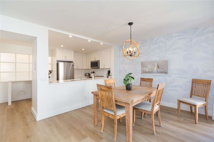 Image No.9-2 Bed Property for sale