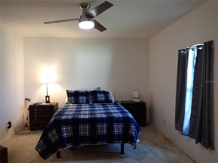 Image No.19-3 Bed Property for sale