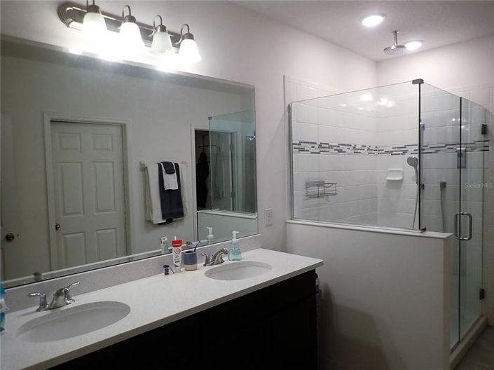 Image No.21-3 Bed Property for sale