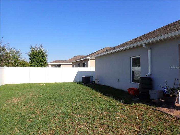 Image No.27-3 Bed Property for sale