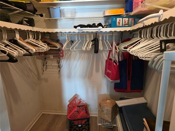 Image No.25-2 Bed Property for sale