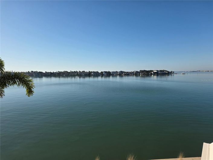 Image No.8-2 Bed Property for sale