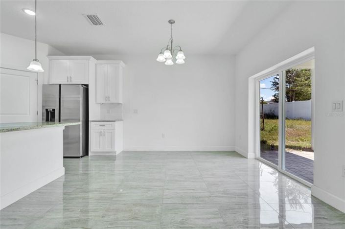 Image No.8-4 Bed Property for sale