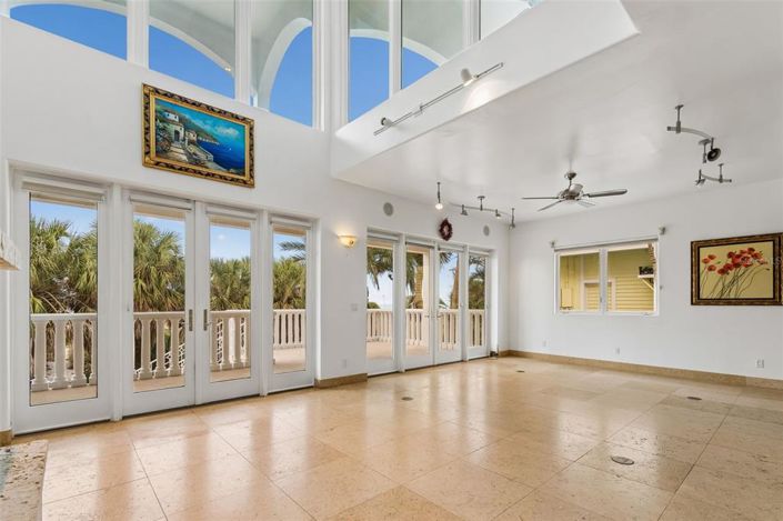 Image No.23-Propriété de 6 chambres à vendre à St. Pete Beach