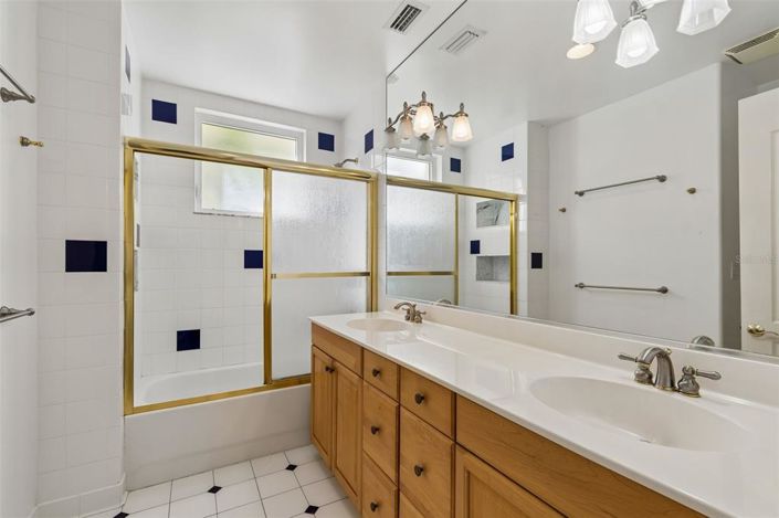 Image No.39-Propriété de 6 chambres à vendre à St. Pete Beach