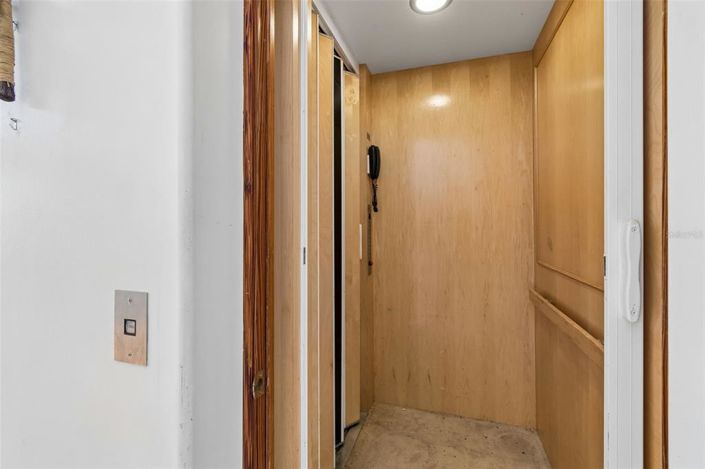 Image No.43-Propriété de 6 chambres à vendre à St. Pete Beach