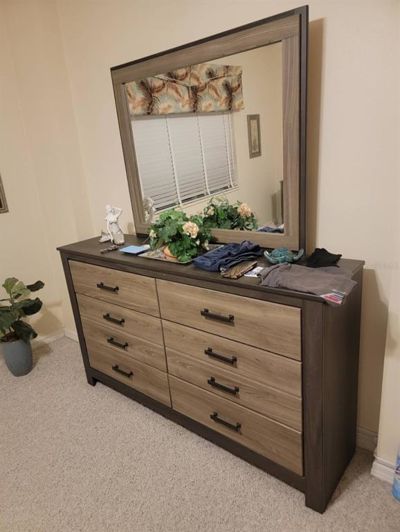 Image No.20-2 Bed Property for sale