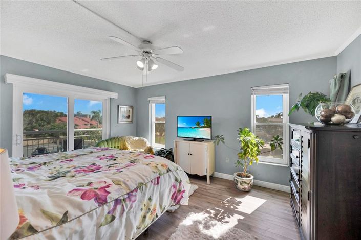 Image No.13-Propriété de 2 chambres à vendre à St. Petersburg