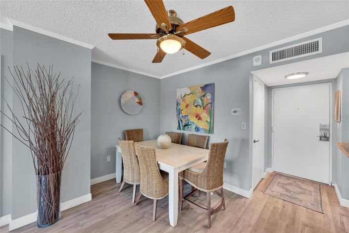 Image No.3-Propriété de 2 chambres à vendre à St. Petersburg