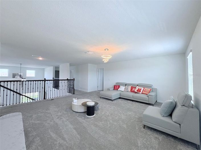 Image No.22-5 Bed Property for sale