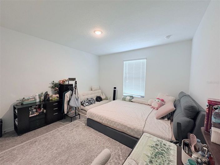 Image No.32-5 Bed Property for sale