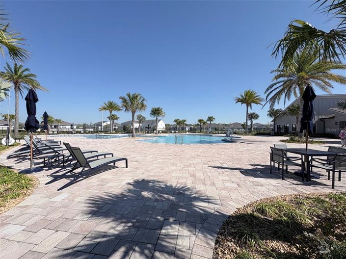 Image No.44-5 Bed Property for sale