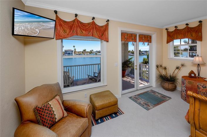 Image No.22-3 Bed Property for sale