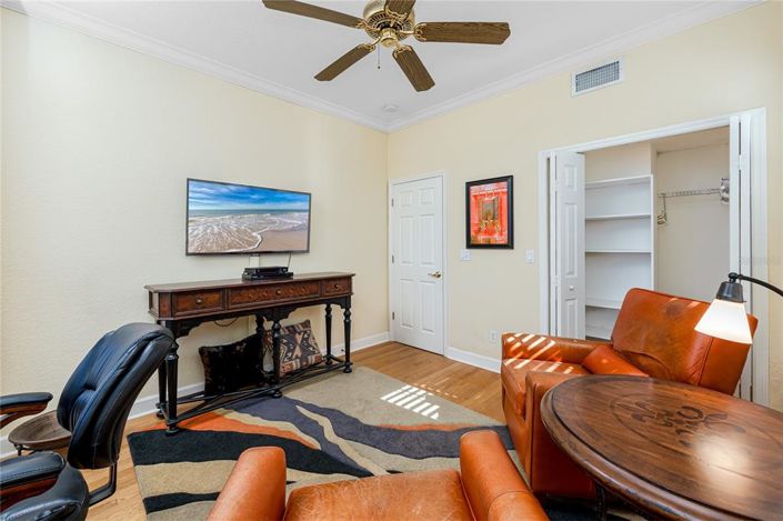 Image No.30-3 Bed Property for sale