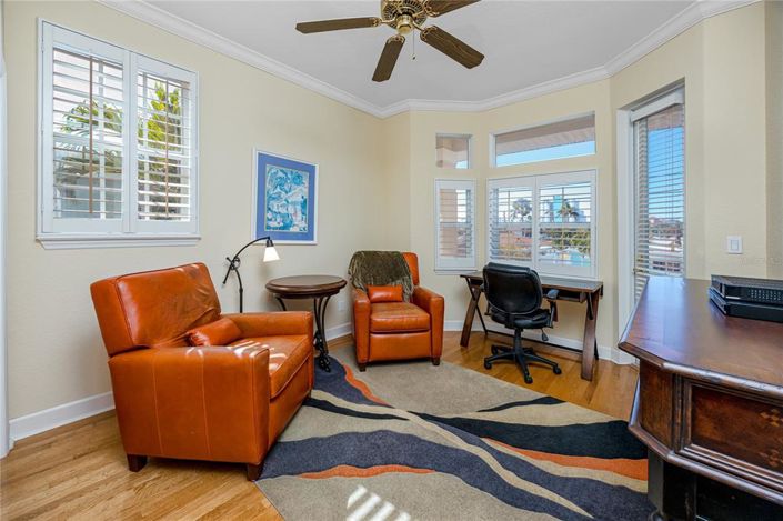 Image No.31-3 Bed Property for sale