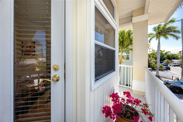 Image No.32-3 Bed Property for sale