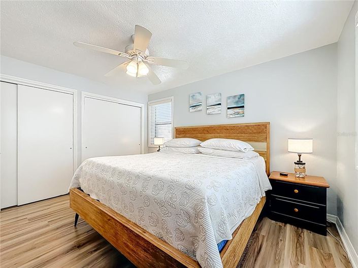 Image No.20-2 Bed Property for sale