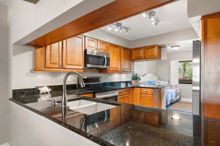 Image No.14-2 Bed Property for sale