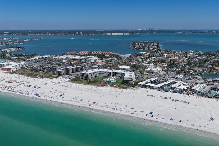 Image No.41-2 Bed Property for sale