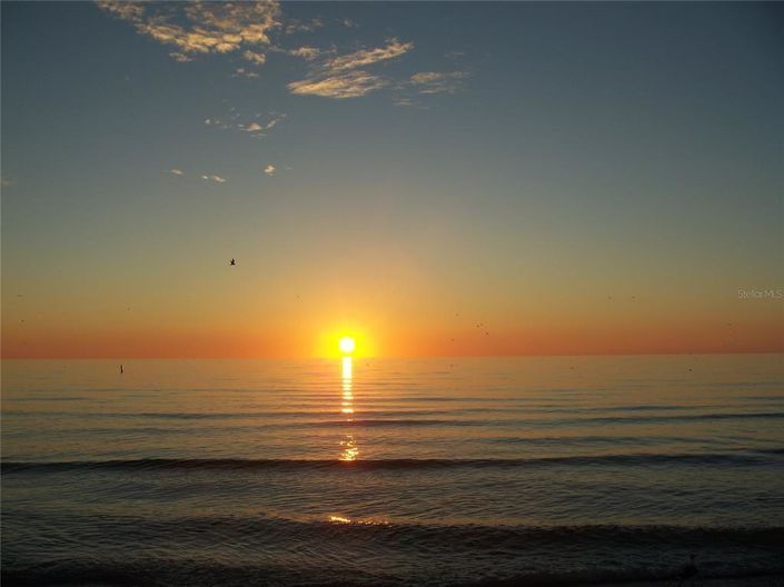 Image No.42-2 Bed Property for sale