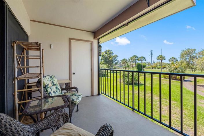 Image No.11-Propriété de 2 chambres à vendre à St. Petersburg