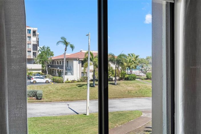 Image No.15-Propriété de 2 chambres à vendre à St. Petersburg