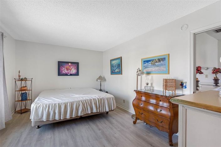 Image No.17-Propriété de 2 chambres à vendre à St. Petersburg