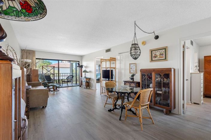 Image No.19-Propriété de 2 chambres à vendre à St. Petersburg